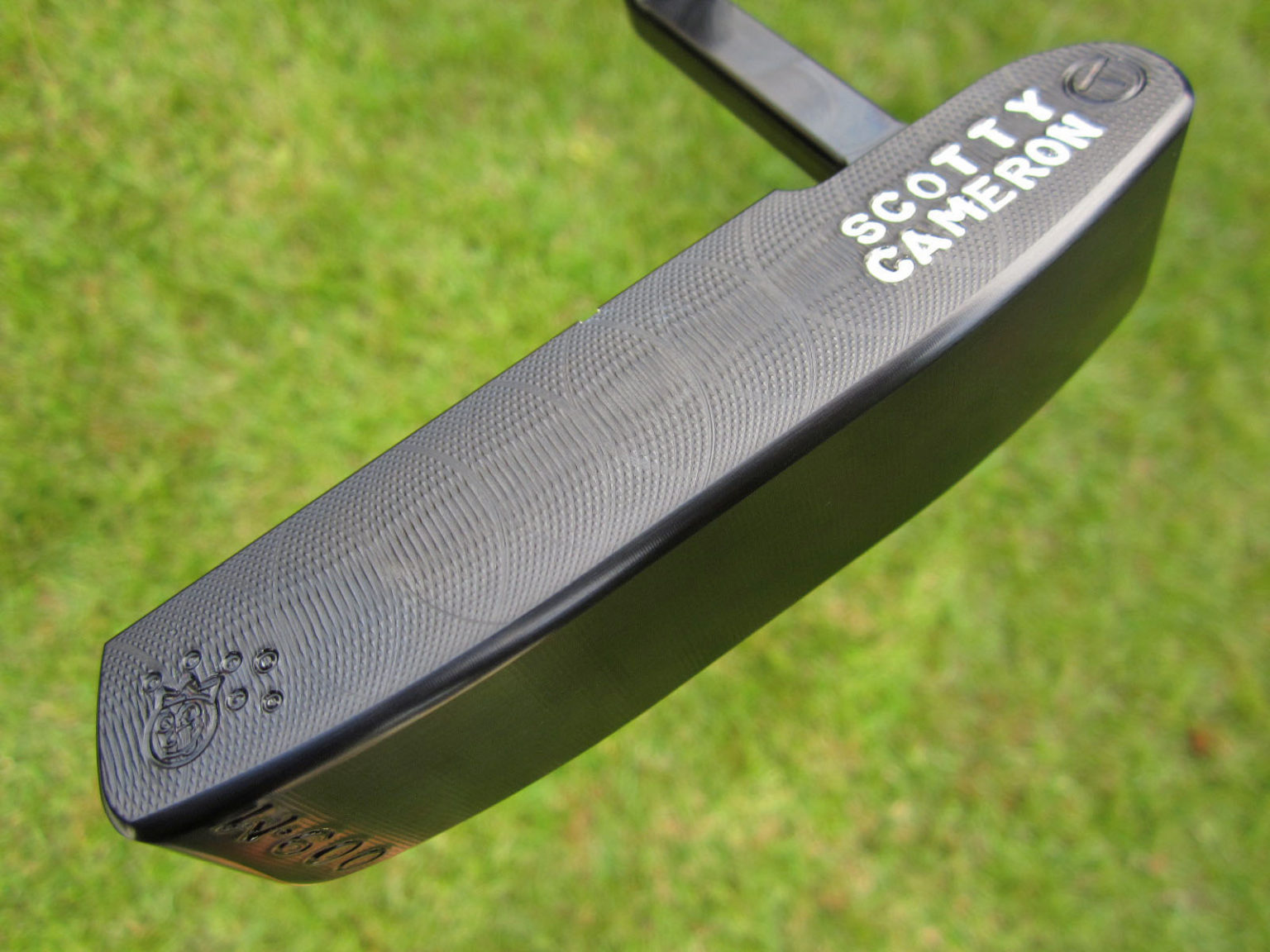 Scotty Cameron Tour Only Carbon Brushed Black Masterful 009.M Circle T