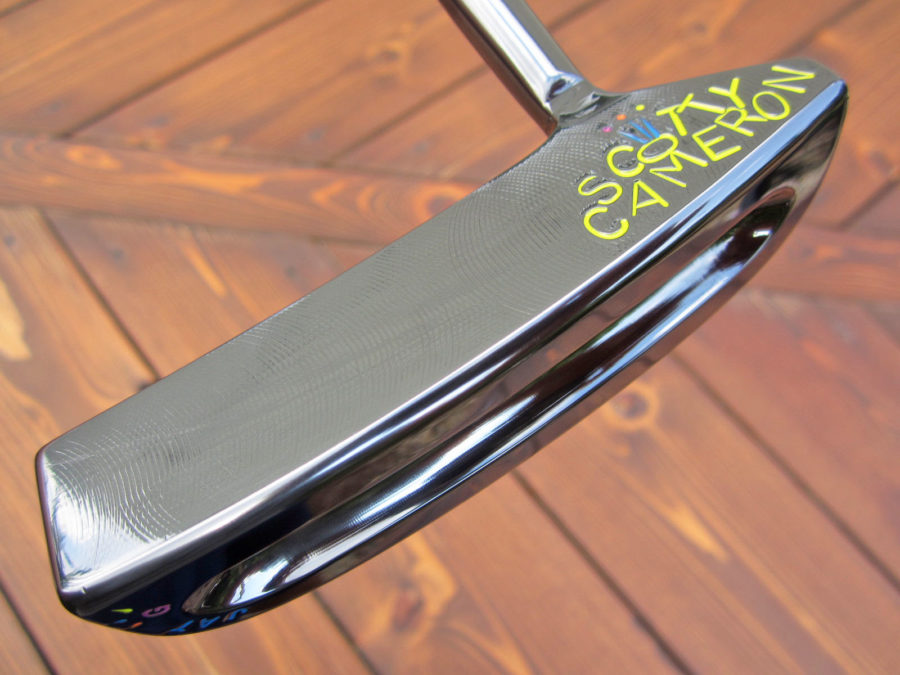 scotty cameron tour putter garage gun blue black oxide with snow and exotic leather ostrich grip circle t golf club