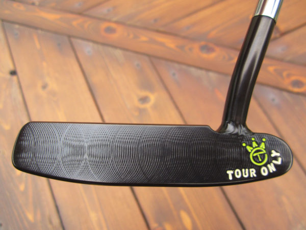 scotty cameron tour putter masterful 009.m 1.5 welded neck circle t with smiley face stamp 350g golf club
