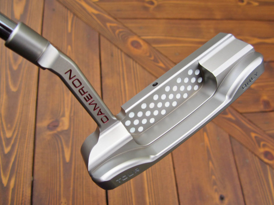 scotty cameron tour only silver sss t22 newport terylium circle t 360g with sight dot golf club