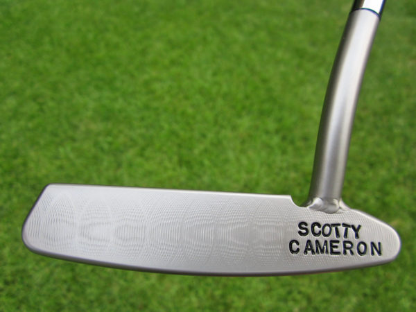 scotty cameron tour only sss timeless newport 2.5 with welded 1.5 round neck circle t 350g