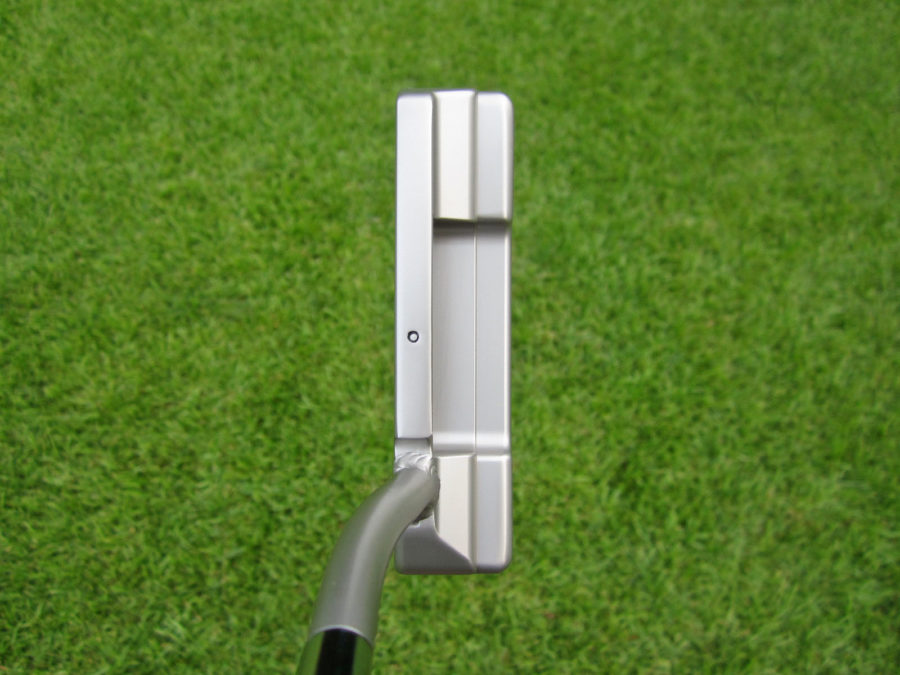 scotty cameron tour only sss timeless newport 2.5 with welded 1.5 round neck circle t 350g