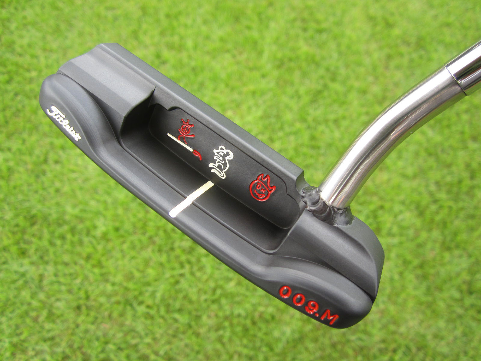 Scotty Cameron LH Tour Only Carbon Masterful 009.M Circle T 350G w/ Welded  SSS 1.5 Round Neck - Tour Putter Gallery