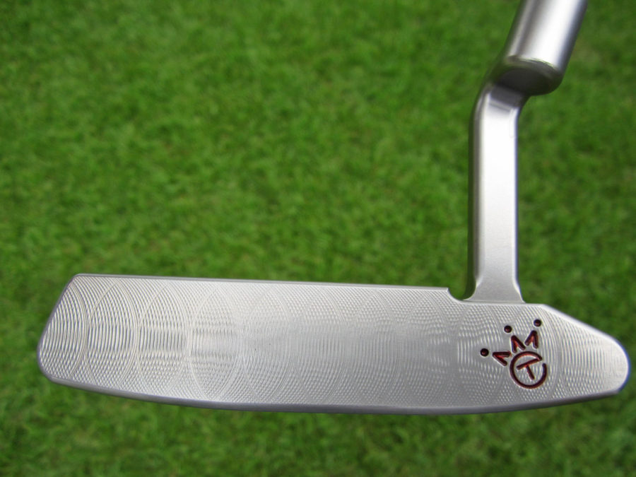 scotty cameron tour only sss timeless t2 newport 2 circle t 350g with jester skull and crown putter golf club