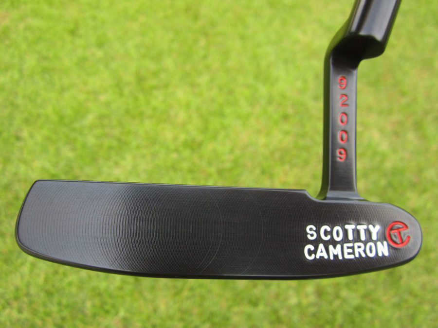 scotty cameron tour only carbon steel brushed black 009 circle t 350g with sight dot and carlsbad 92009 stampings putter golf club