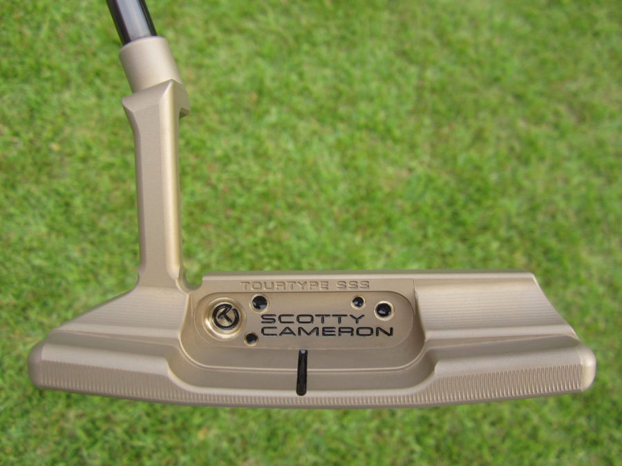 scotty cameron tour only chromatic bronze timeless newport 2 tourtype special select circle t with smoked black circle t shaft putter golf club