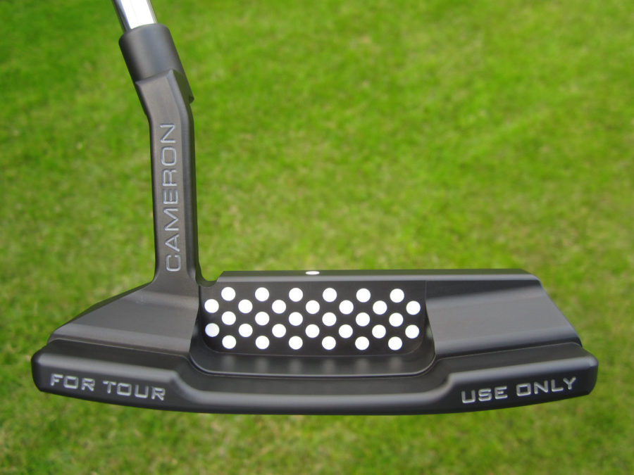 scotty cameron tour only black t22 newport 2 terylium circle t putter with tiger woods style sight dot golf club