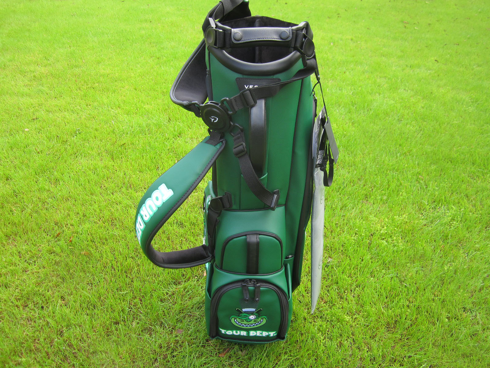 Custom Leather Stand Golf Bag – Ace of Clubs Golf Company
