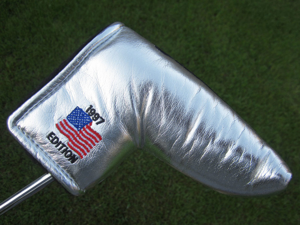 Housse De Putter Scotty Cameron 1997 – Argent – Édition Limitée (Comme Neuf)