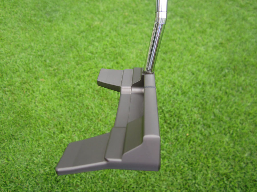 scotty cameron tour only charcoal mist concept tcx 02 newport 2 mid slant prototype circle t putter golf club