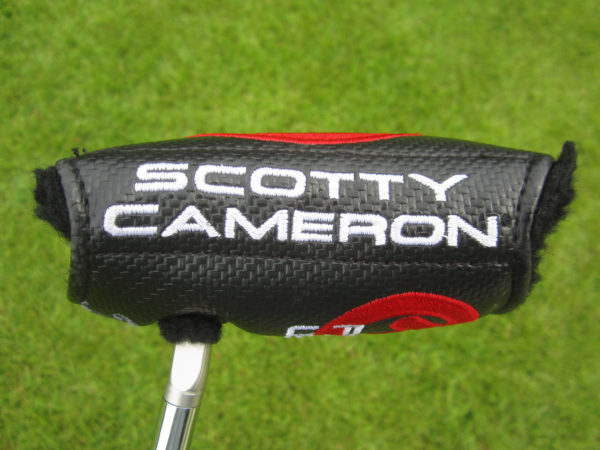 scotty cameron tour only futura x5 or x5r black and red industrial circle t mid round headcover