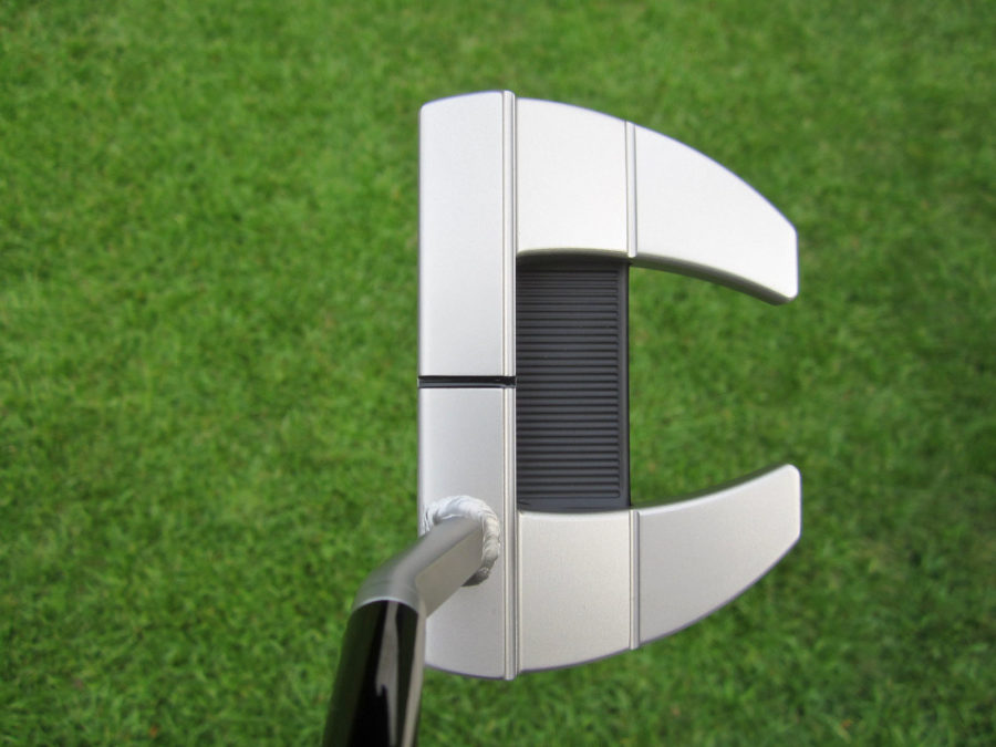 scotty cameron tour only sss futura x5r circle t putter with welded flojet neck and black circle t shaft