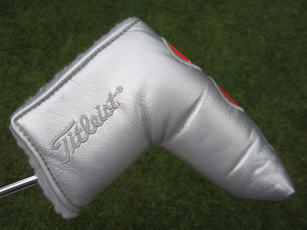 scotty cameron silver studio select with red cherry bombs blade putter headcover