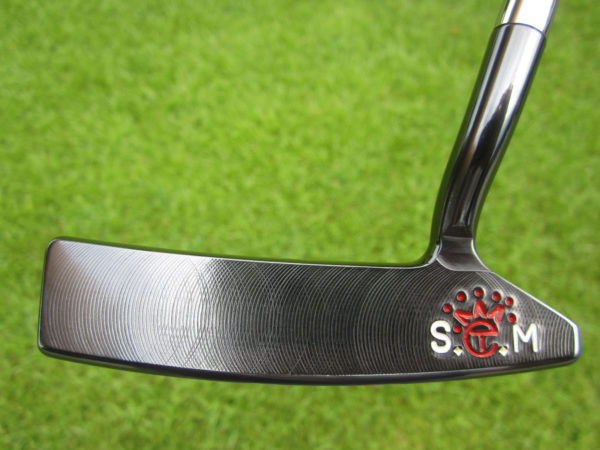 scotty cameron tour only carbon steel black oxide circa 62 1 handstamped circle t putter with vertical titleist stamp golf club