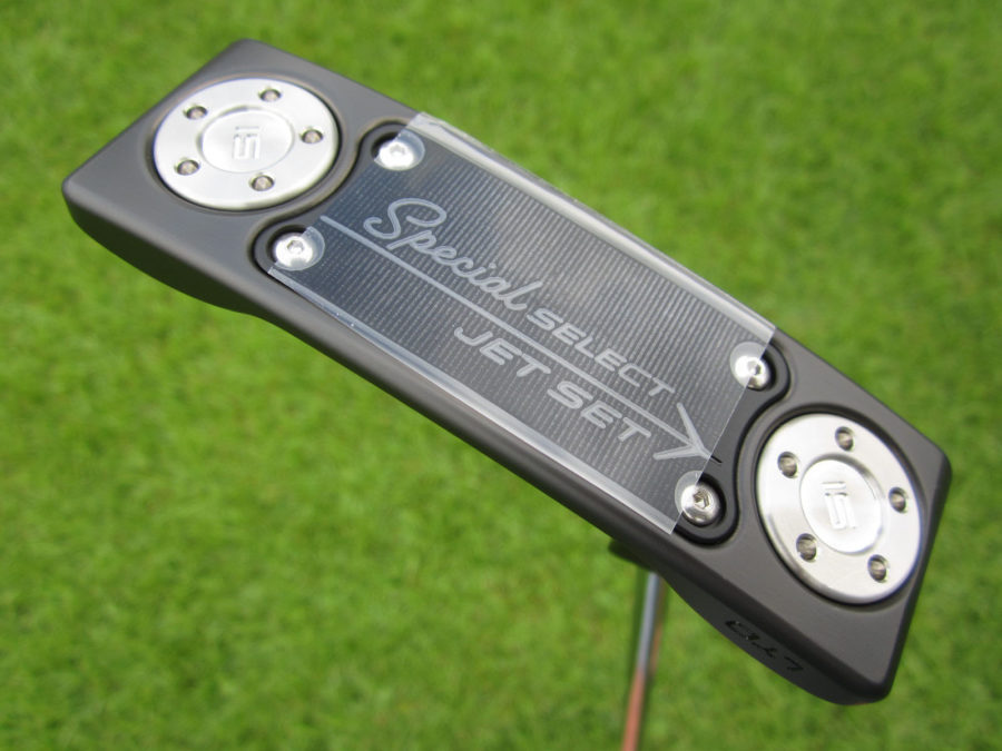 scotty cameron limited release 2022 black jet set newport plus special select putter golf club