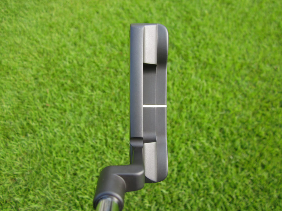 scotty cameron tour only carbon 3x black newport handstamped circle t putter with script titleist stamp golf club