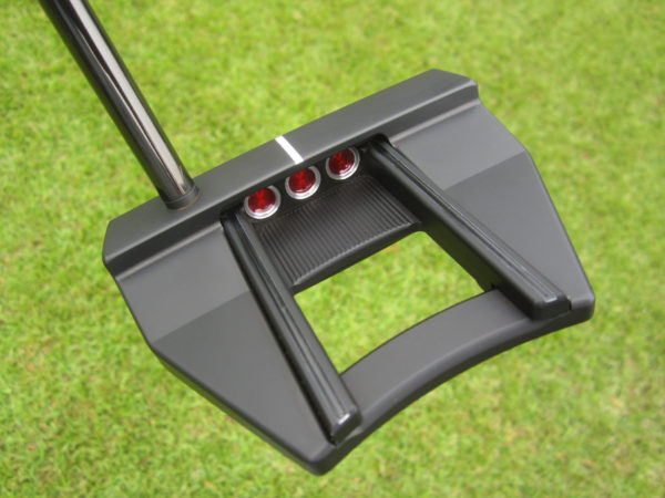 scotty cameron tour only black futura x 7m circle t putter with black stability shaft golf club