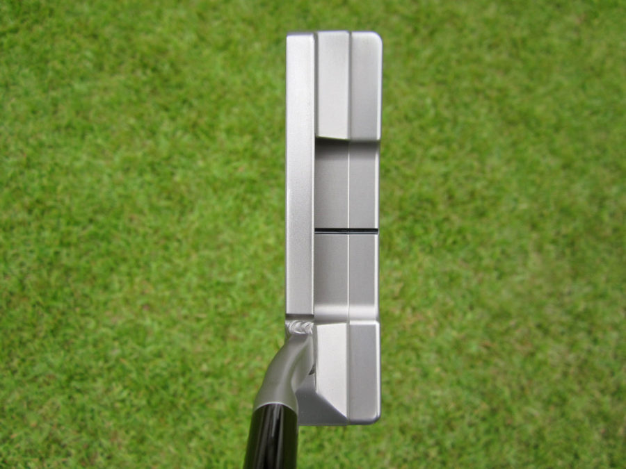 scotty cameron tour only gss t2 newport 2.5 welded neck circle t 350g putter with black shaft golf club