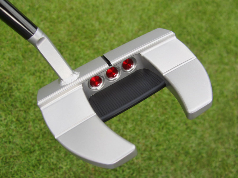 scotty cameron tour only sss futura x5r circle t putter with welded floject neck and black circle t shaft golf club