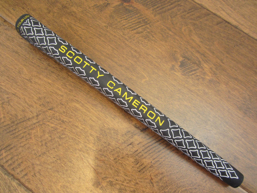 scotty cameron for tour use only black and white textured pistolero plus circle t putter grip