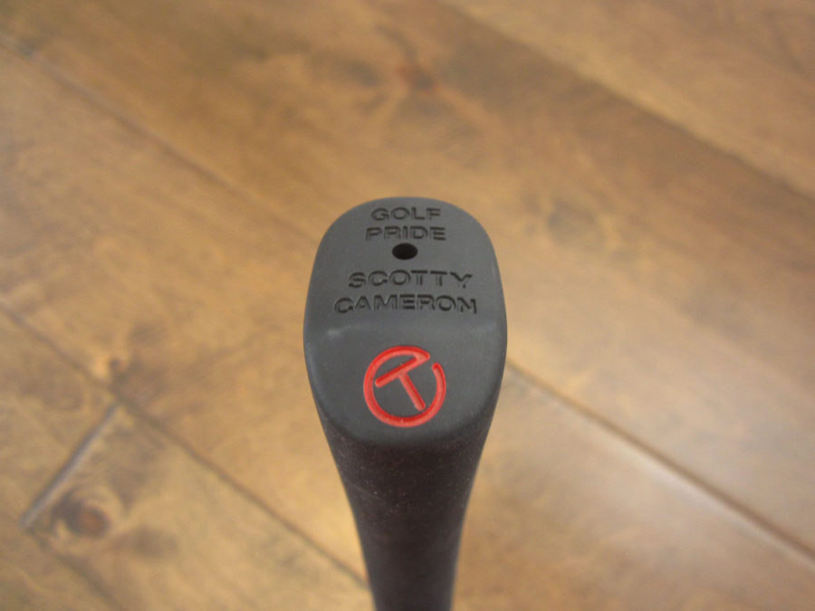 scotty cameron tour only black and grey pistolero circle t putter grip