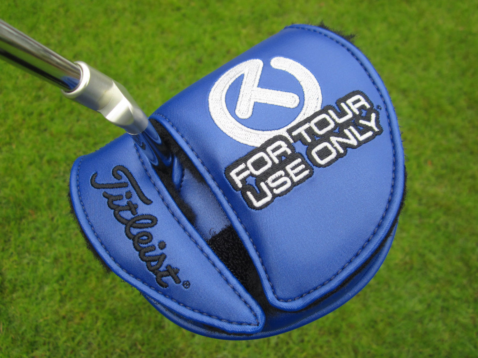Scotty Cameron Special Select Couvre-club de putter rouge – Maillet moyen (pas de lame