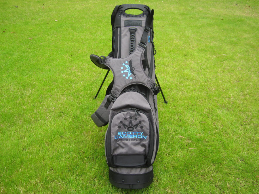 scotty cameron limited release michael jordan grove xxiii 23 grey black and blue carry stand golf bag