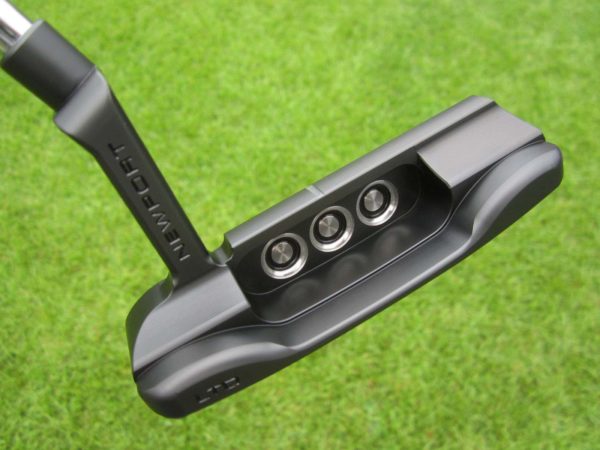 scotty cameron limited release 2022 jet set black newport special select with top line putter golf club