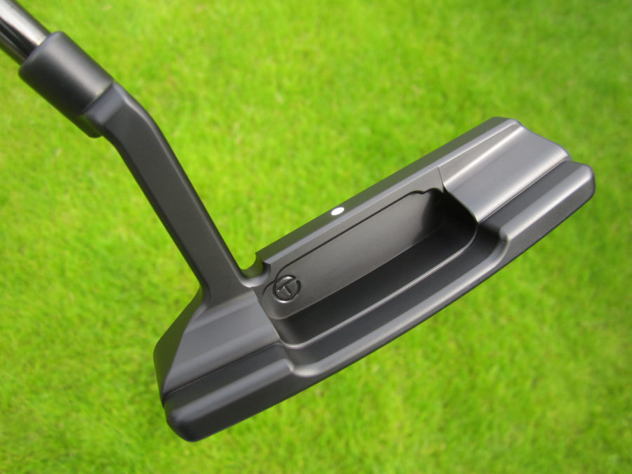 scotty cameron tour only black sss timeless newport 2 circle t 340g putter golf club with sight dot and black shaft