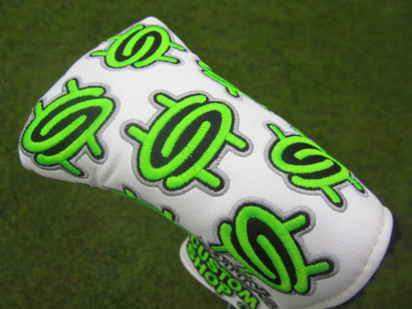 scotty cameron limited release custom shop white cash is king dollar signs mid mallet putter headcover