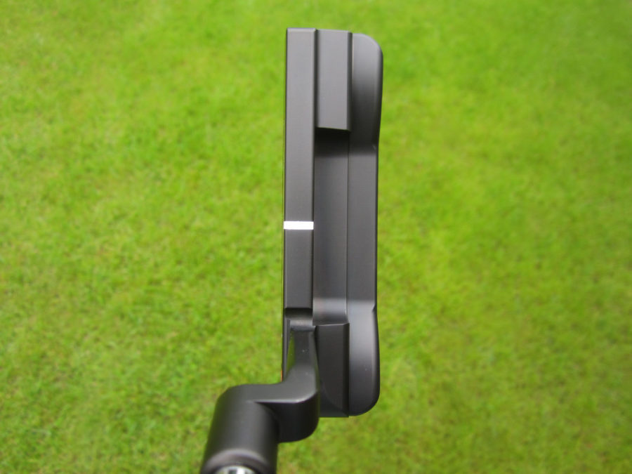 scotty cameron tour only black t22 newport tnp terylium circle t putter with top line golf club