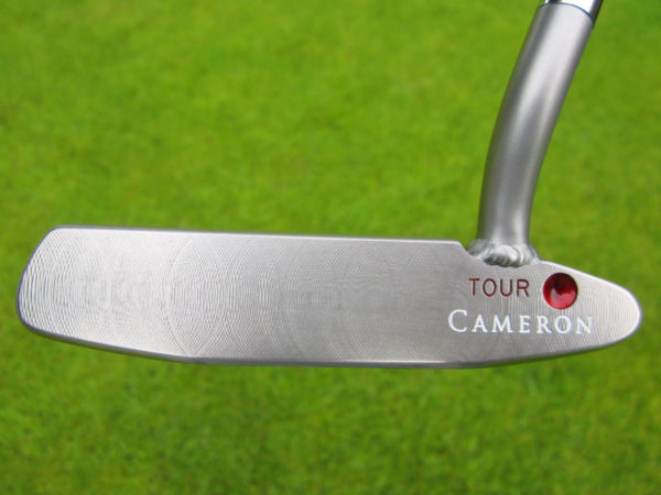 scotty cameron tour only gss newport 2.5 circle t putter with welded 1.5 neck and handstamped circle t golf club