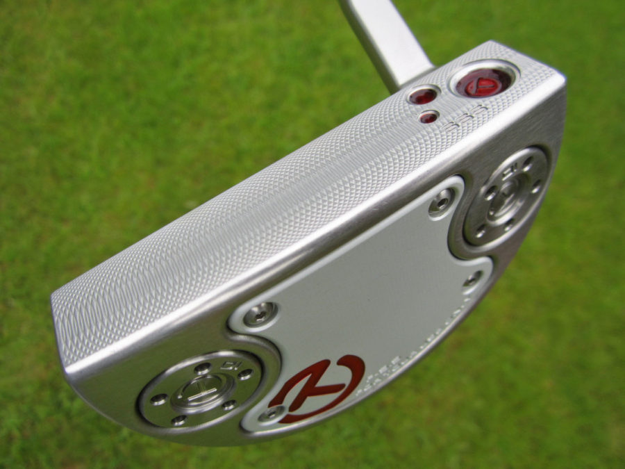 scotty cameron tour only sss flowback 5.5 tourtype special select circle t putter with vertical line golf club