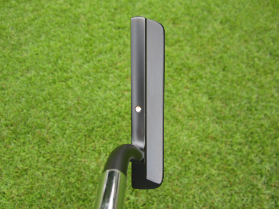 scotty cameron tour only black carbon studio design circle t putter with swan neck golf club