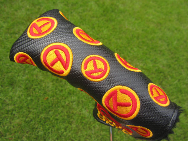scotty cameron tour only black carbon fiber dancing circle t blade putter headcover