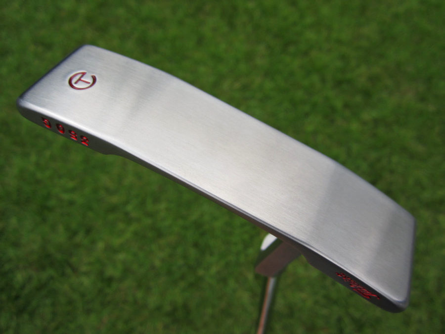 scotty cameron tour only sss tri sole newport 2 handstamped circle t 350g putter with cherry bombs golf club