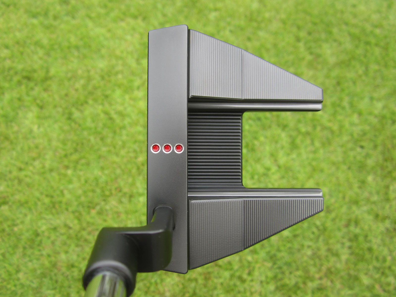 現品限り一斉値下げ！ SCOTTY CAMERON 34㌅ LTD 7.2 X CONCEPT クラブ 