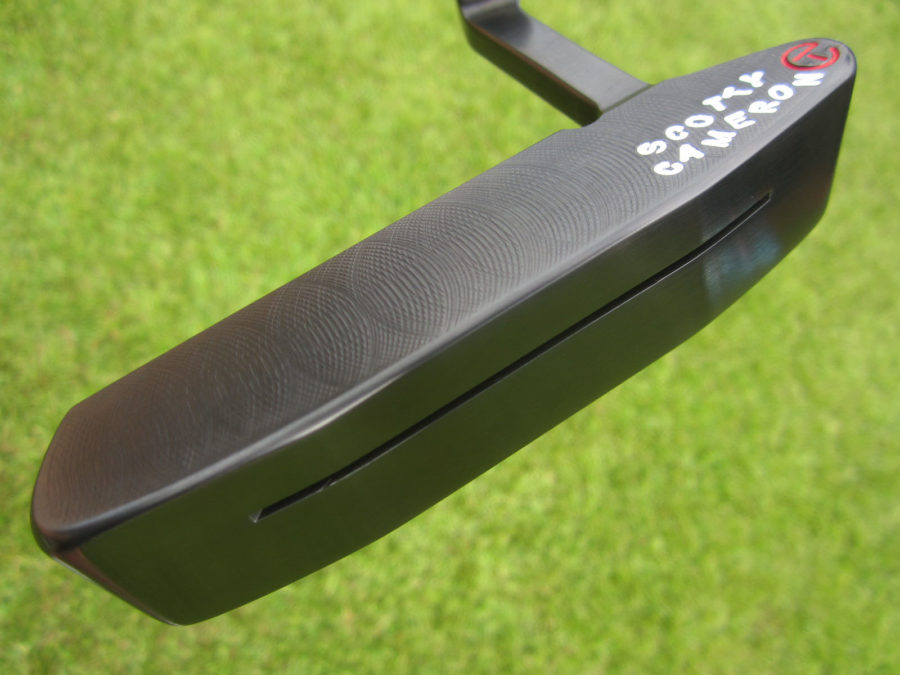 scotty cameron tour only brushed black carbon newport 2 beach handstamped circle t 350g putter golf club