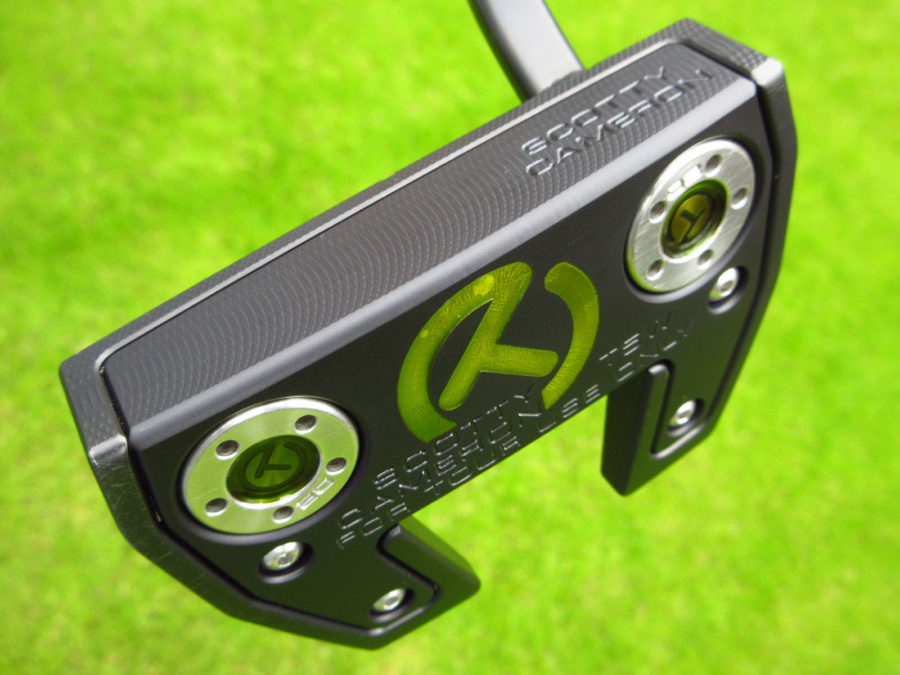 scotty cameron tour only black futura t5w circle t putter with welded 2.5 neck golf club