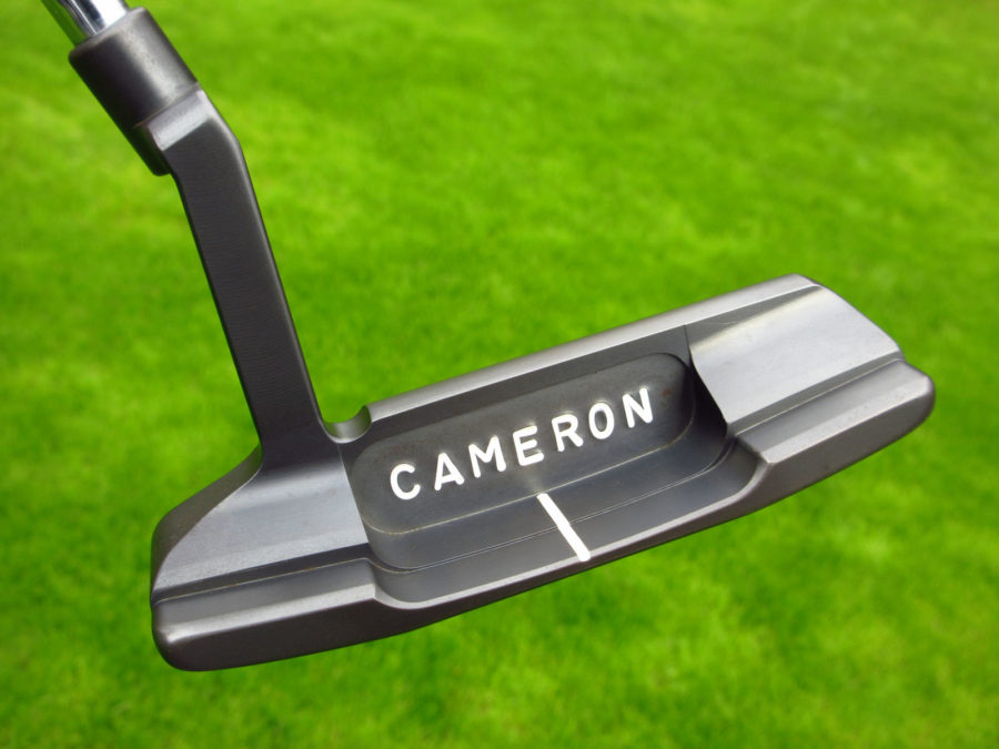 scotty cameron tour only carbon 3x black newport 2 beach handstamped circle t putter golf club