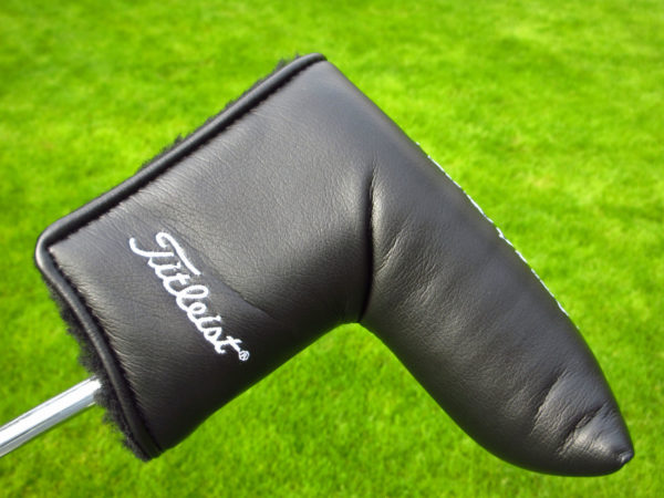 scotty cameron black the art of putting aop blade putter headcover