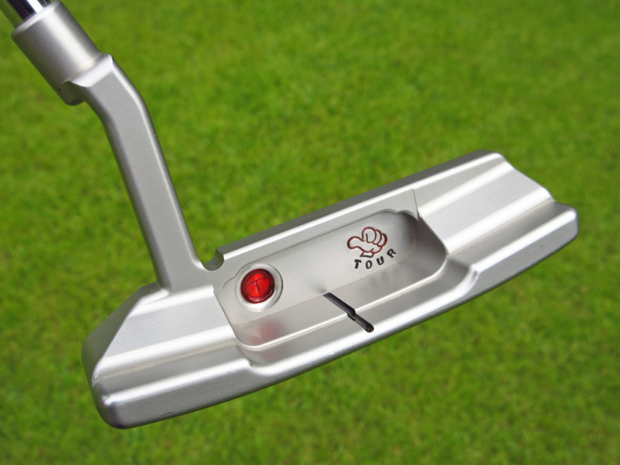 scotty cameron tour only sss timeless t2 circle t 350g putter with rory mcilroy style thumbs up stamp and cherry bomb golf club