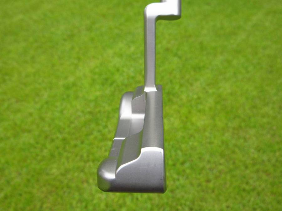 scotty cameron tour only sss tour rat concept 1 prototype circle t putter with t line in cavity golf club