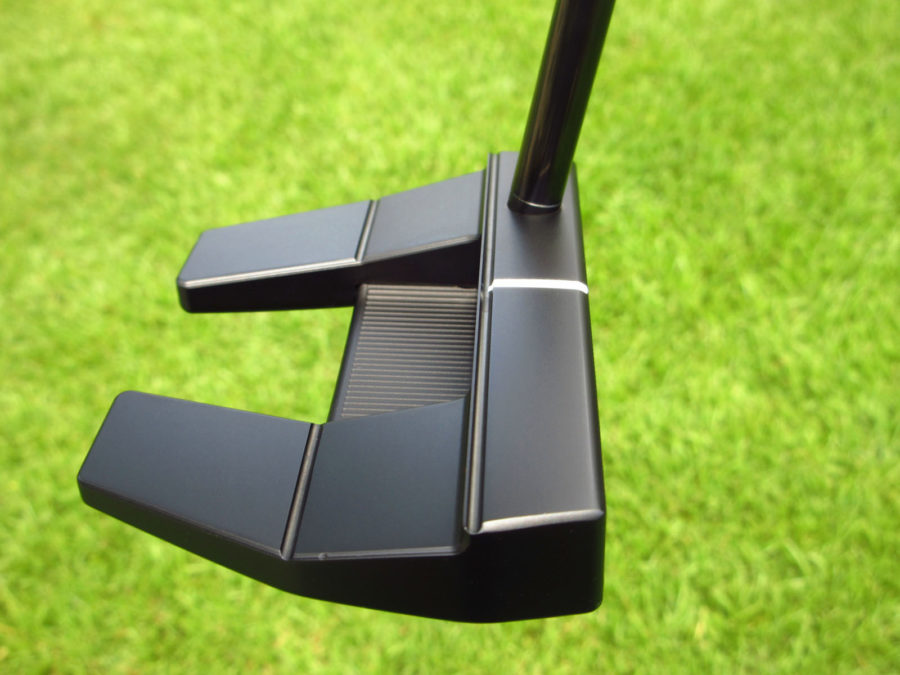 scotty cameron tour only black sss futura x5 circle t putter with black shaft and top line golf club