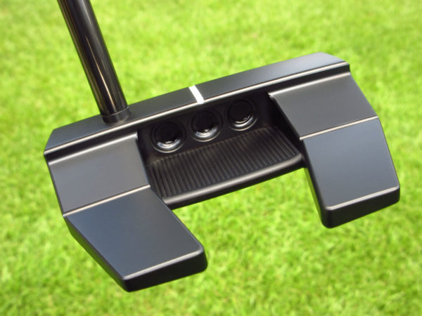 scotty cameron tour only black sss futura x5 circle t putter with black shaft and top line golf club