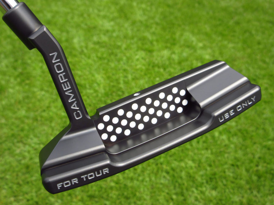 scotty cameron tour only black t22 newport 2 terylium circle t putter brooks koepka golf club