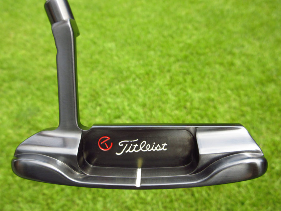 scotty cameron tour only brushed black carbon newport handstamped circle t 330g putter golf club