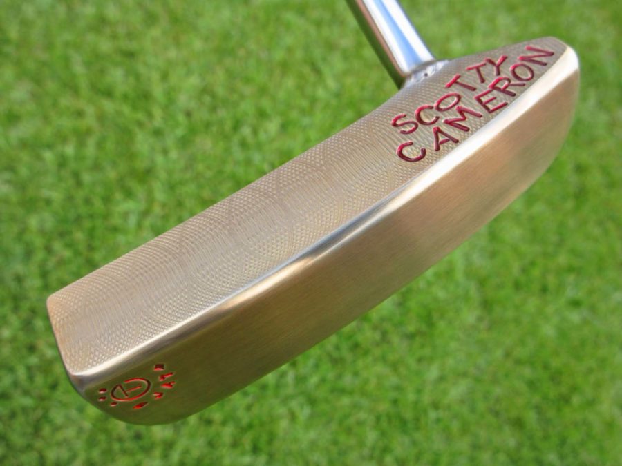 scotty cameron tour only two tone polished sss and chromatic bronze toolbox studio design prototype circle t putter with welded 1.5 round neck and peace surfer stamp golf club