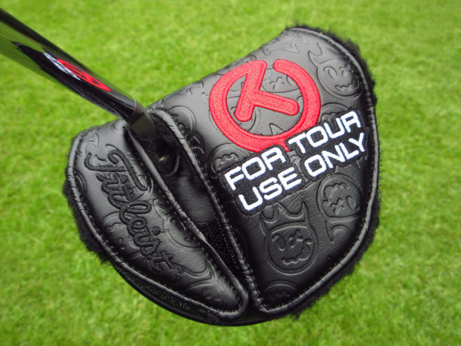 scotty cameron tour only black and red hot head harry industrial circle t mid round putter headcover