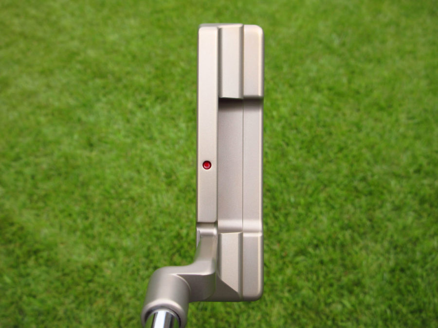 scotty cameron tour only chromatic bronze sss timeless newport 2 circle t 350g putter with tour jester stamped bombs and tiger woods style sight dot golf club